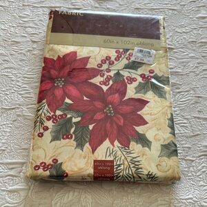 Holiday Poinsettia Tablecloth - Red and Cream